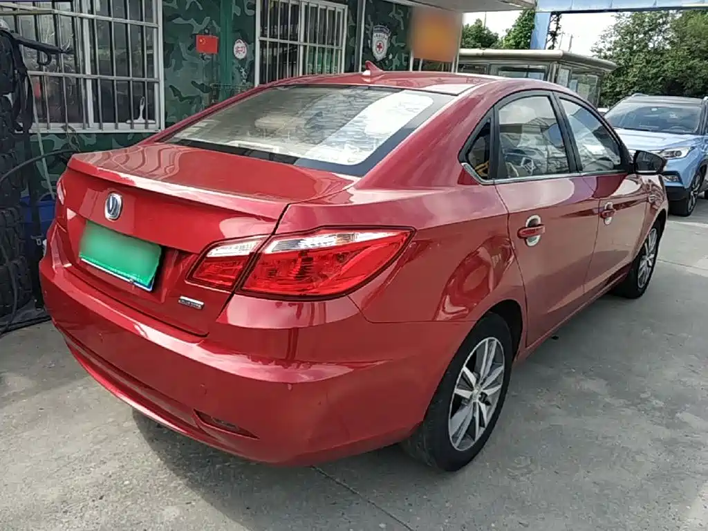 Changan Eado — миниатюра 7