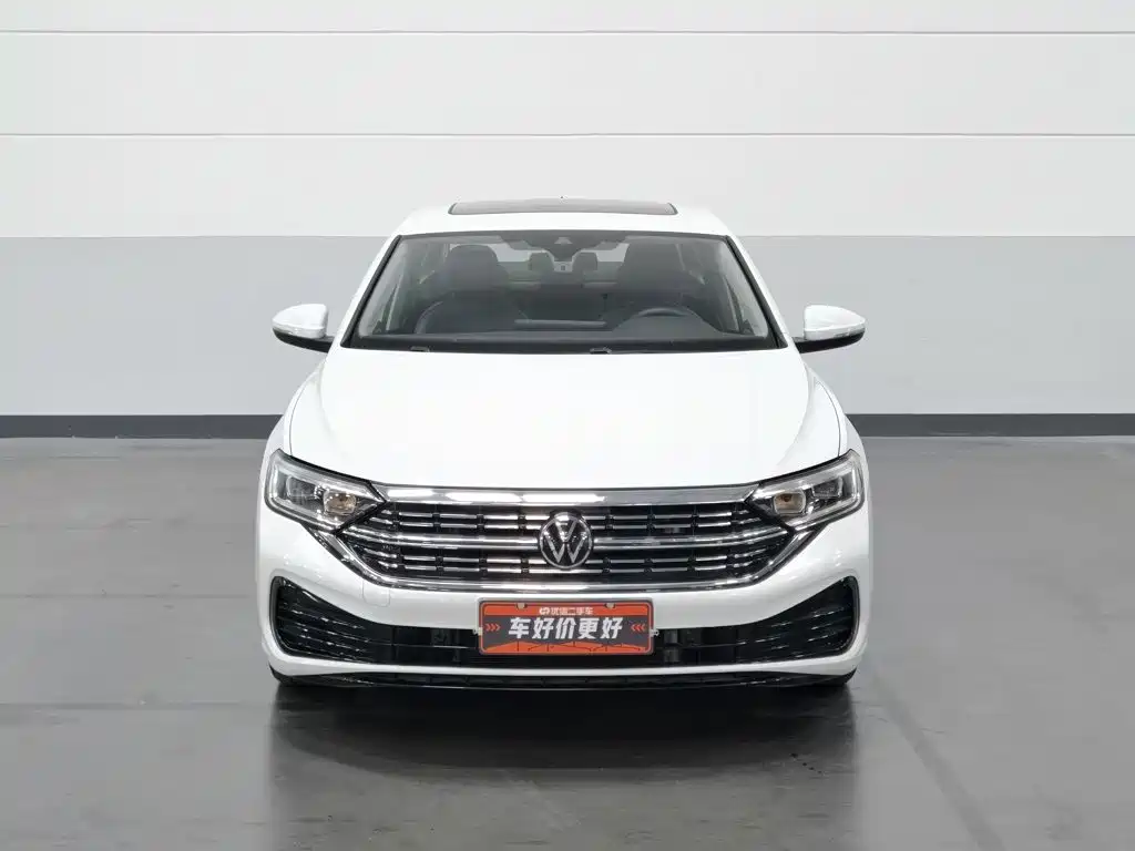 Volkswagen Sagitar — миниатюра 3