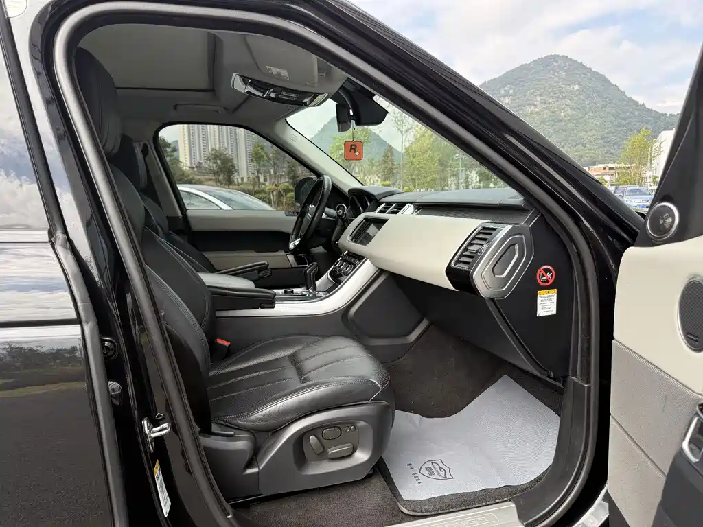 Land Rover Sport — миниатюра 7