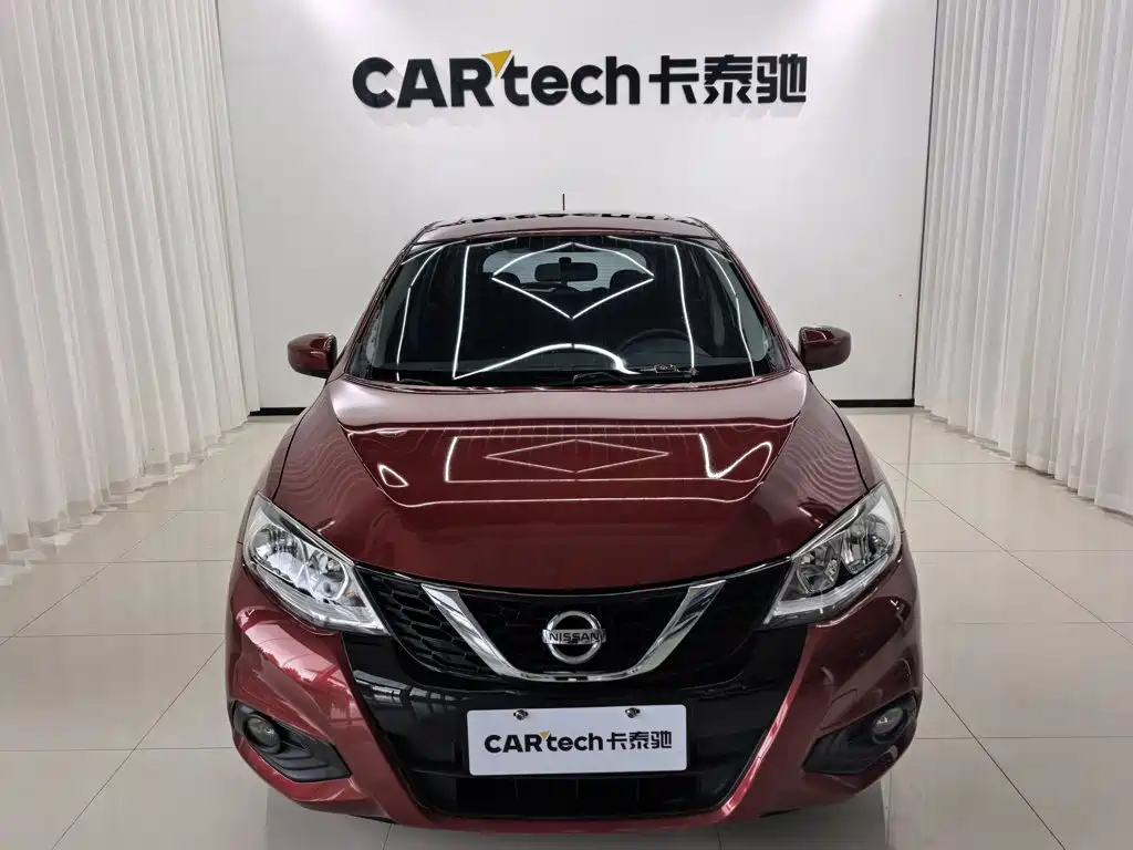 Nissan Tiida — миниатюра 2