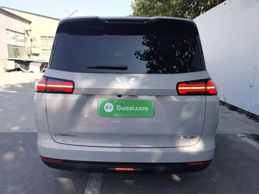 Wuling Xingguang 730 New Energy — миниатюра 6
