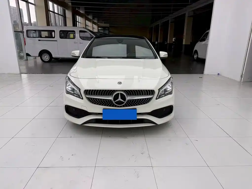 Mercedes-Benz CLA (Import) — миниатюра 2
