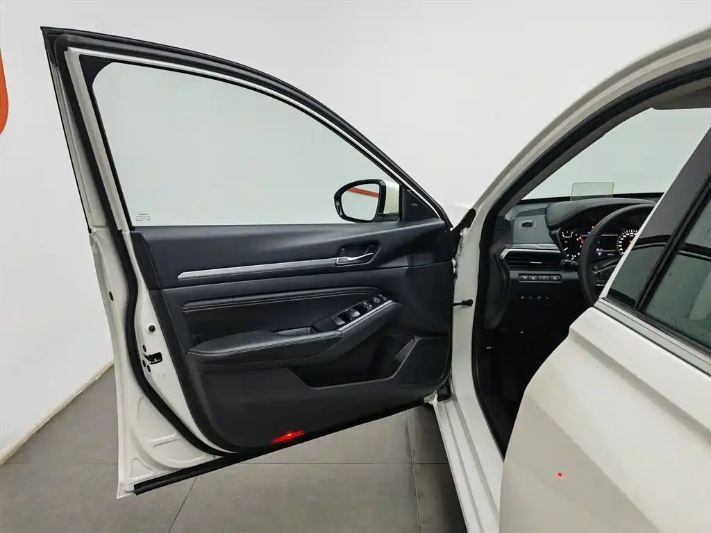 Nissan Altima 2021 2.0T XL Upper AD1 Smart