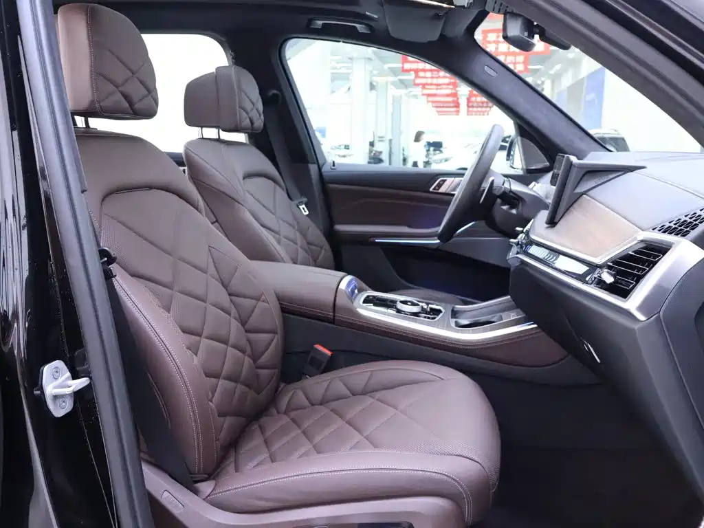 BMW X5 — миниатюра 21