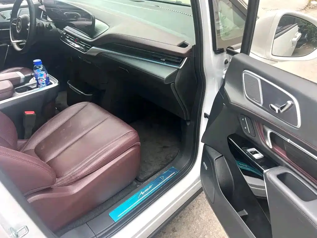Buick Century — миниатюра 5
