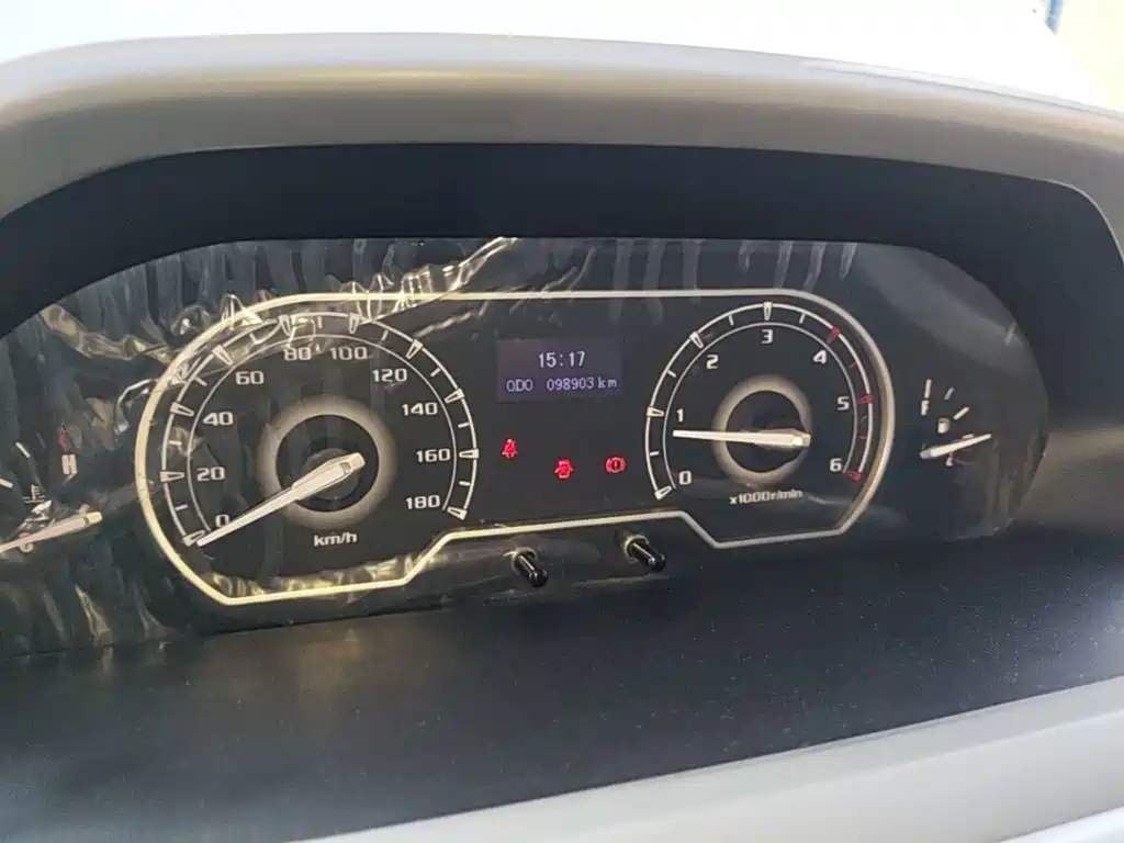 MAXUS V80 — миниатюра 12