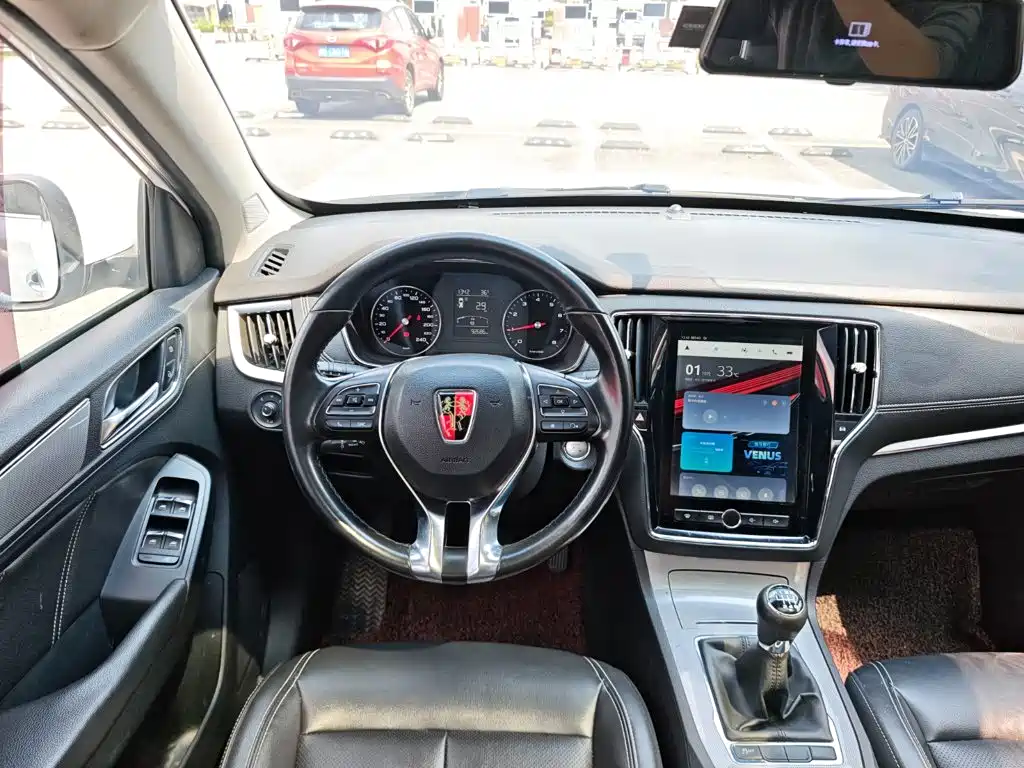 Roewe RX5 — миниатюра 18