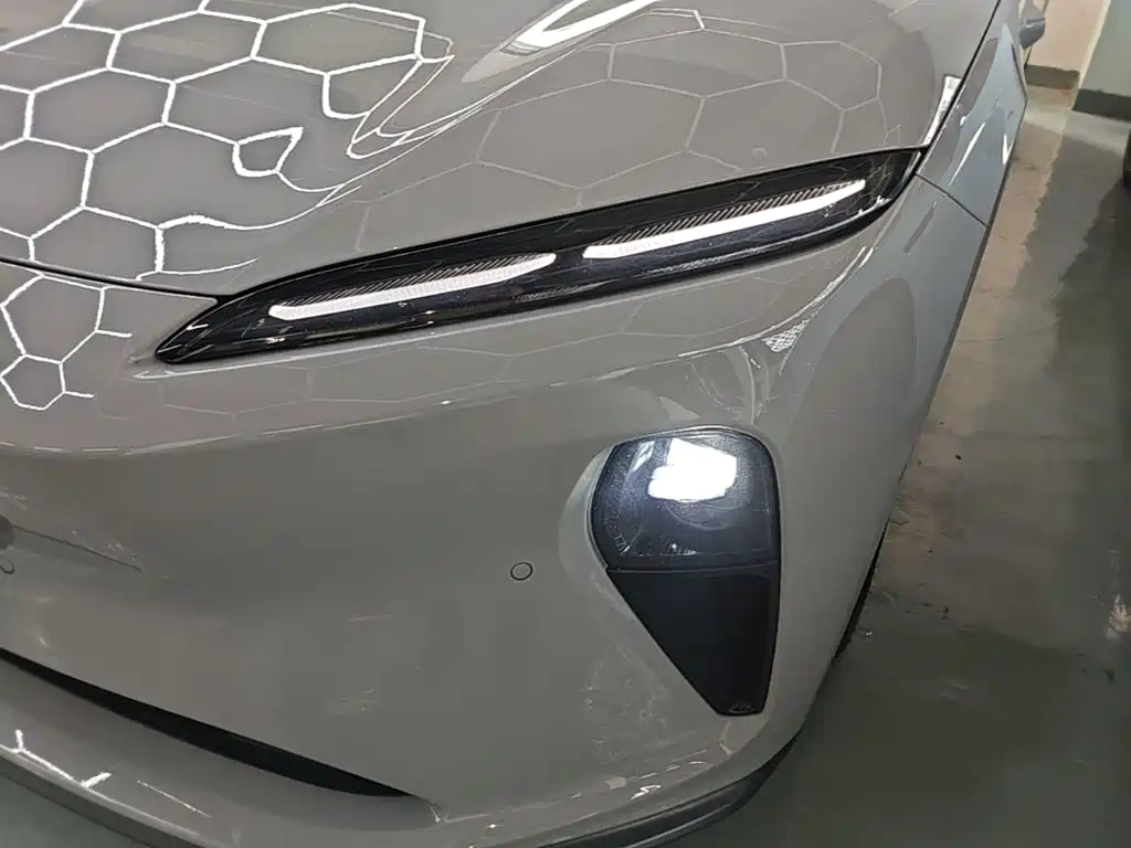 NIO ET5T — миниатюра 24