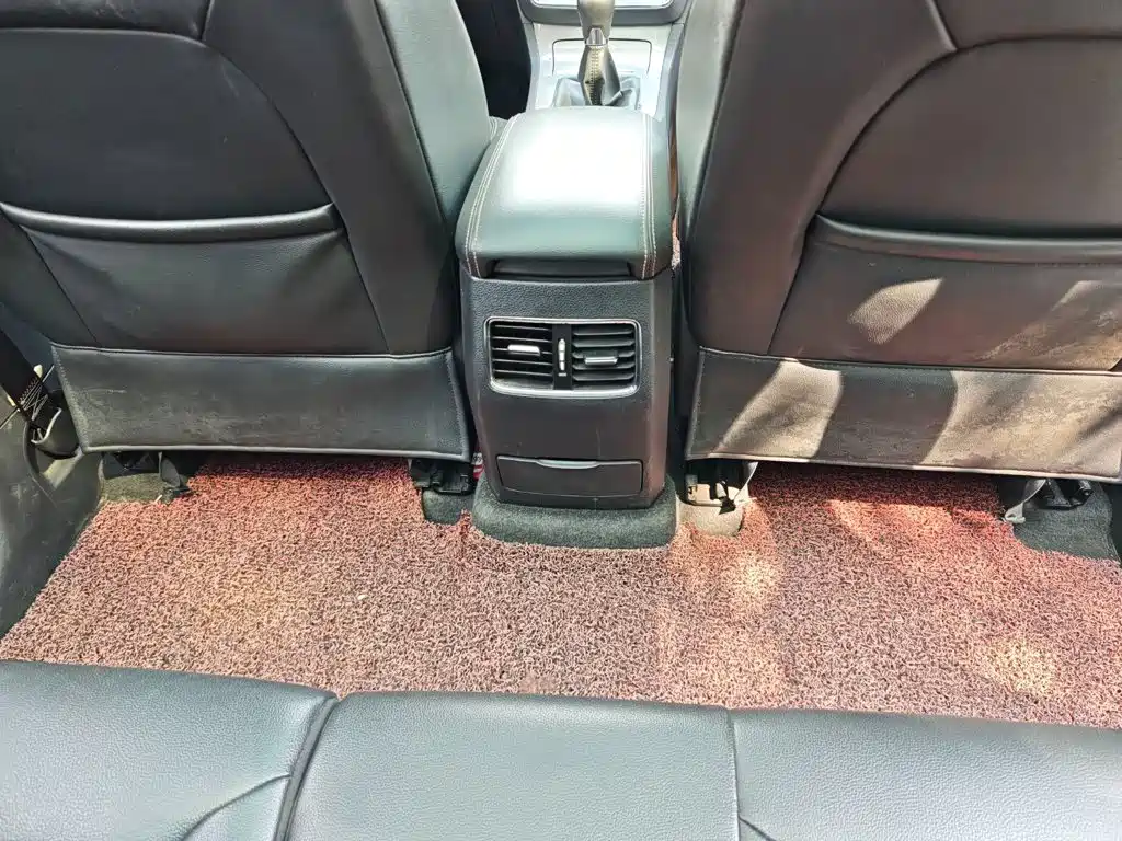 Roewe RX5 — миниатюра 26