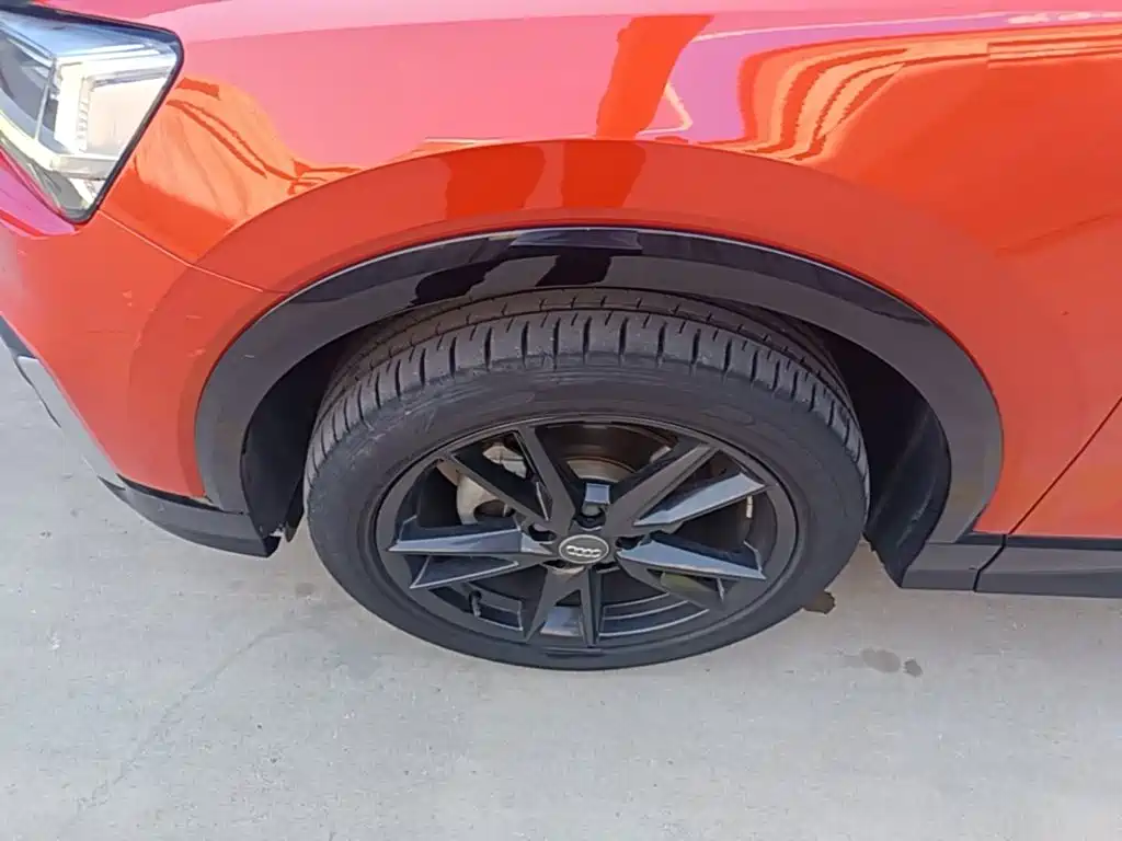 Audi Q2L — миниатюра 23