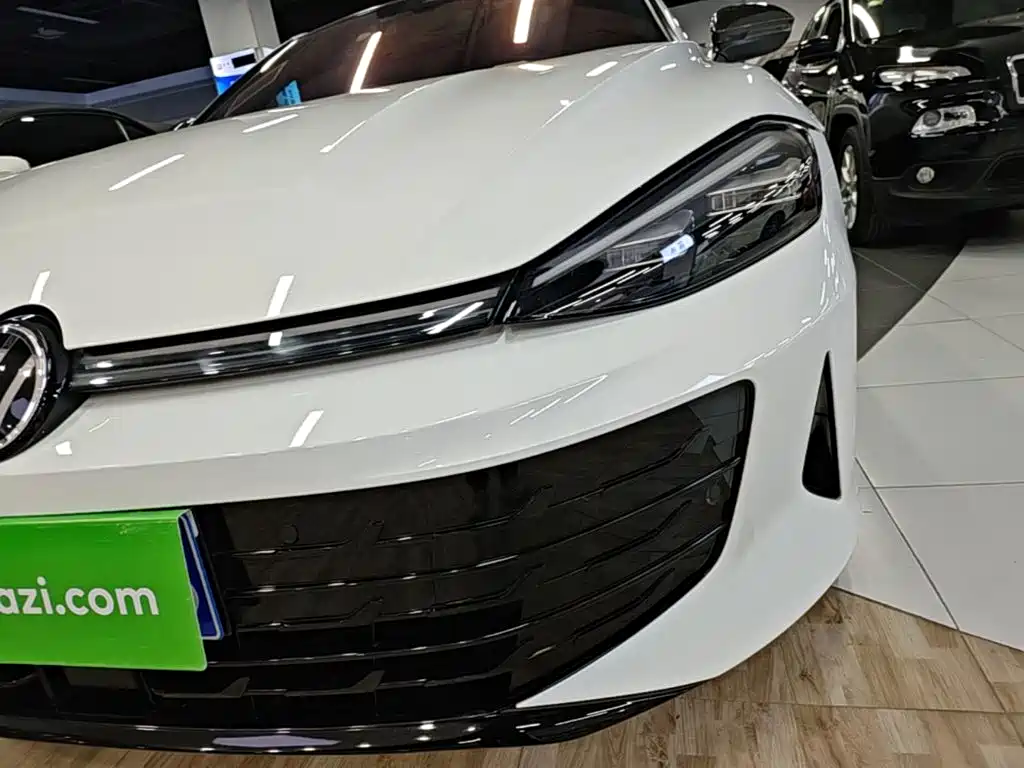 Volkswagen Lamando — миниатюра 24