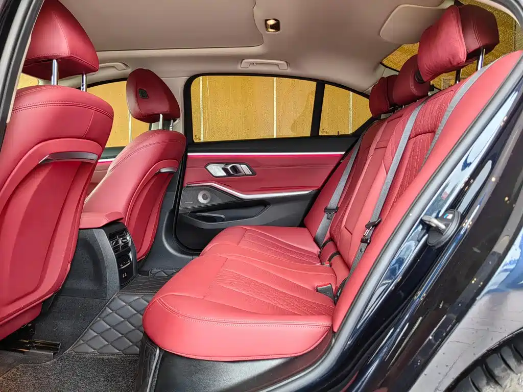 BMW 3 Series — миниатюра 13