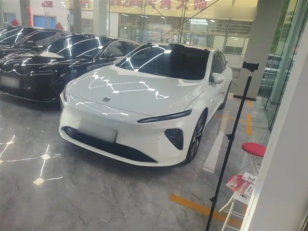 Nio ET7 2023
