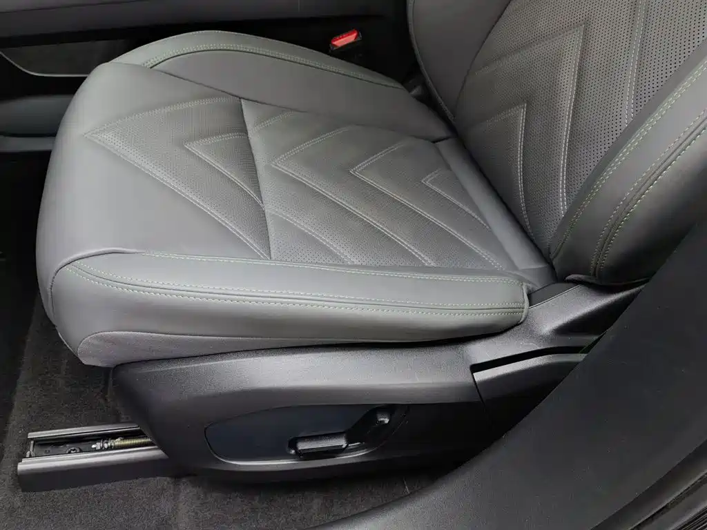 ZEEKR EXTREME KRYPTON 001