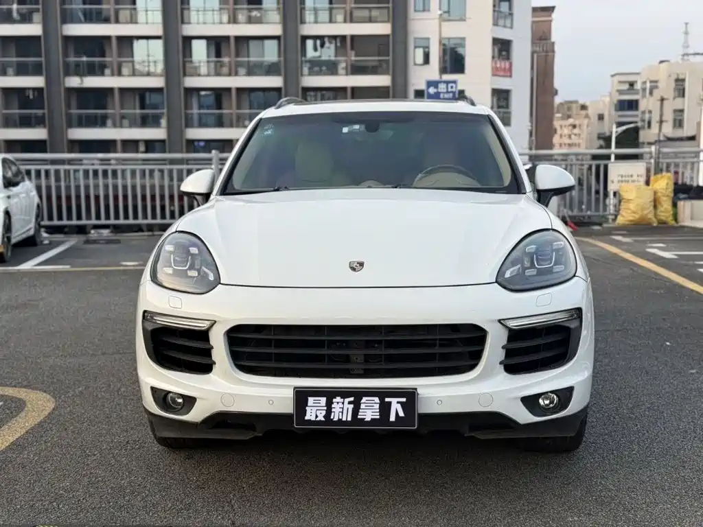 Porsche Cayenne — миниатюра 2