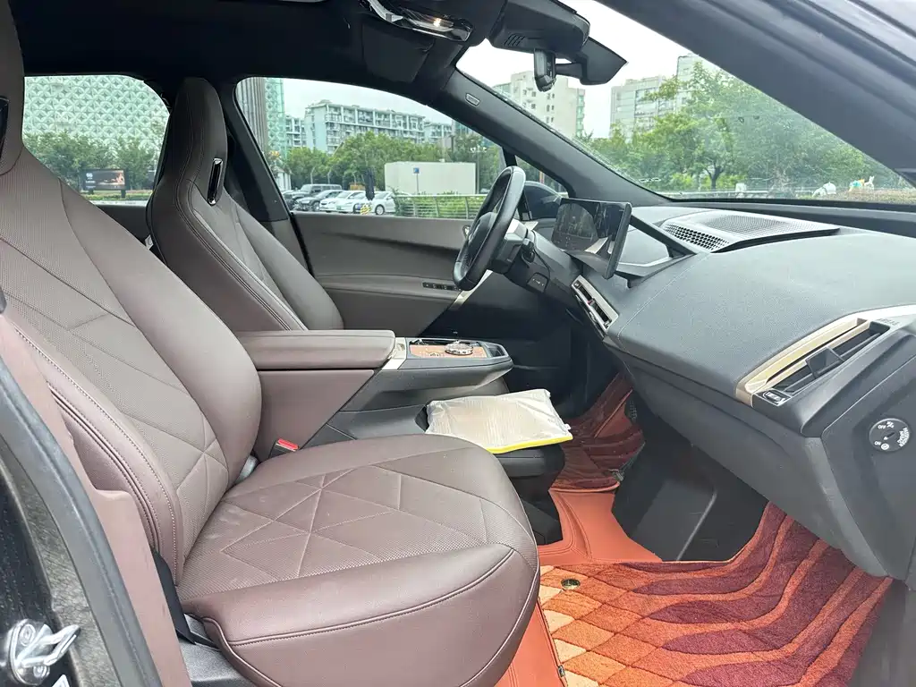 BMW iX — миниатюра 14