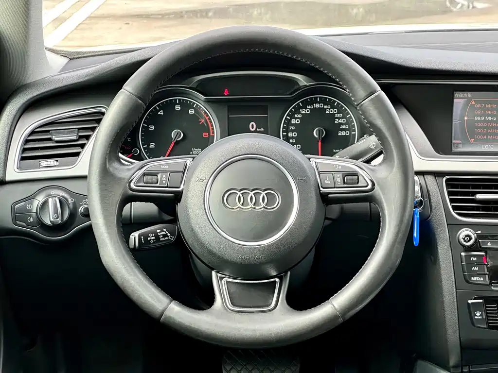 Audi A4L — миниатюра 13