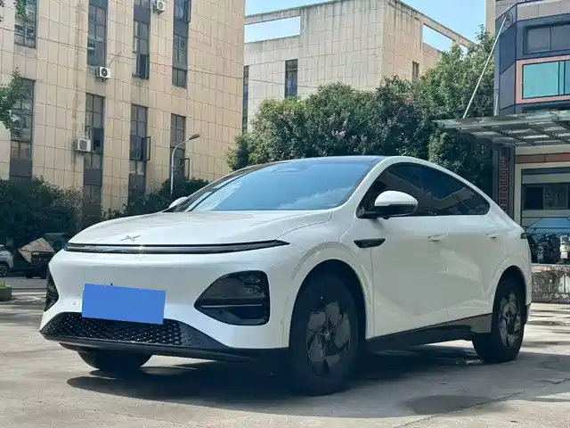 2025 Xpeng G6