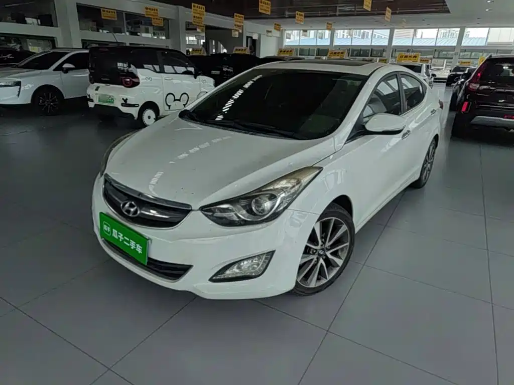 Hyundai Elantra Langdong — миниатюра 2
