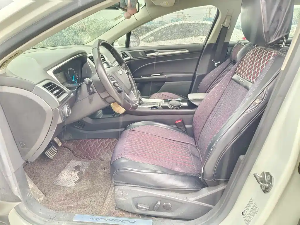 Ford Mondeo — миниатюра 4