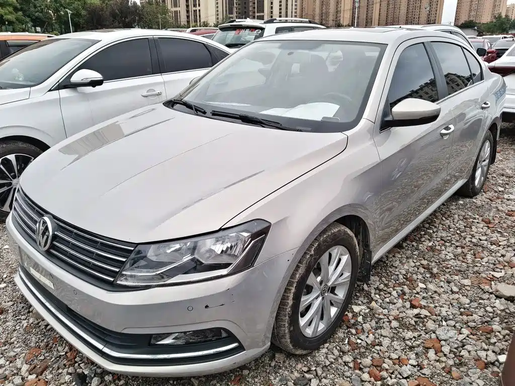 Volkswagen Lavida — миниатюра 2