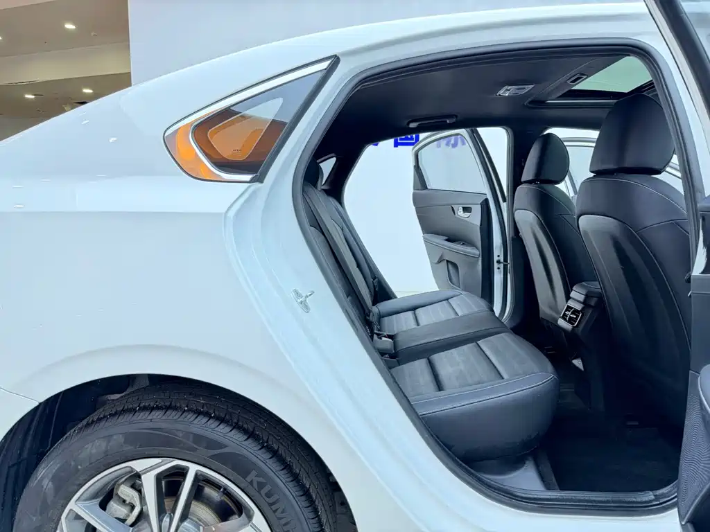 Kia K3 — миниатюра 19