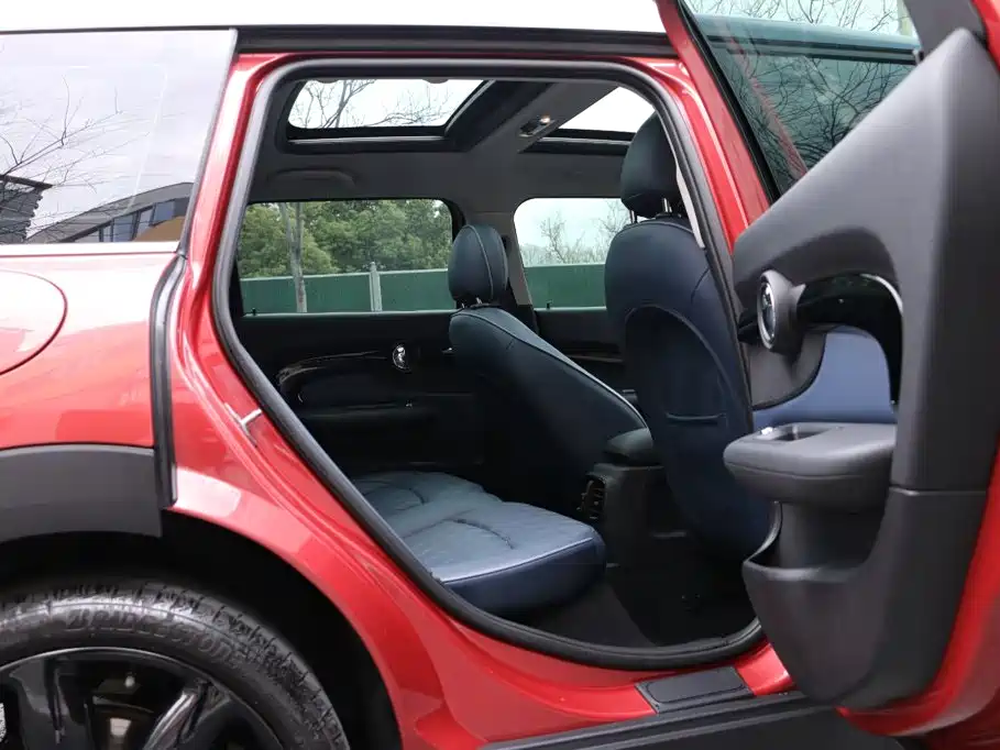 MINI Mini Clubman — миниатюра 14