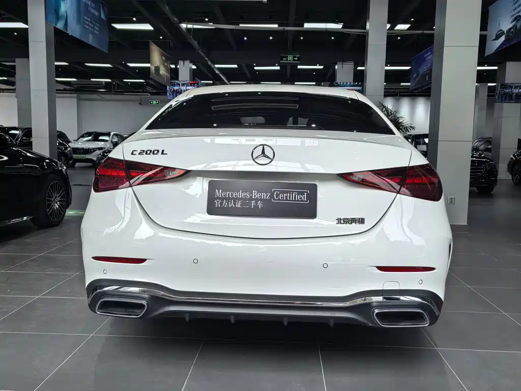 Mercedes-Benz C-Class — миниатюра 14