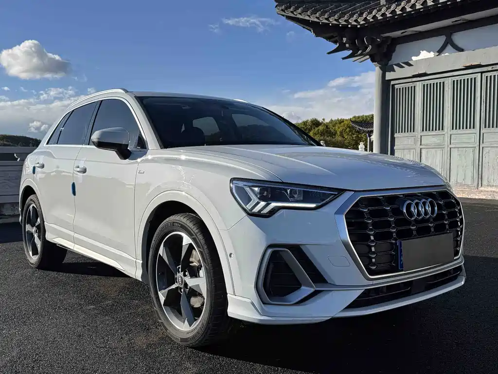 Audi Q3 — миниатюра 3