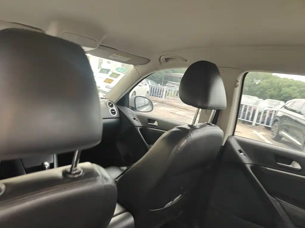 Volkswagen Tiguan — миниатюра 23