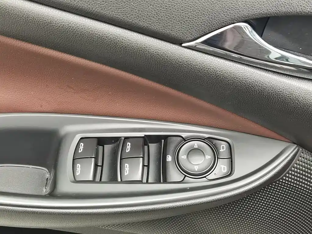 Buick GL6 — миниатюра 9