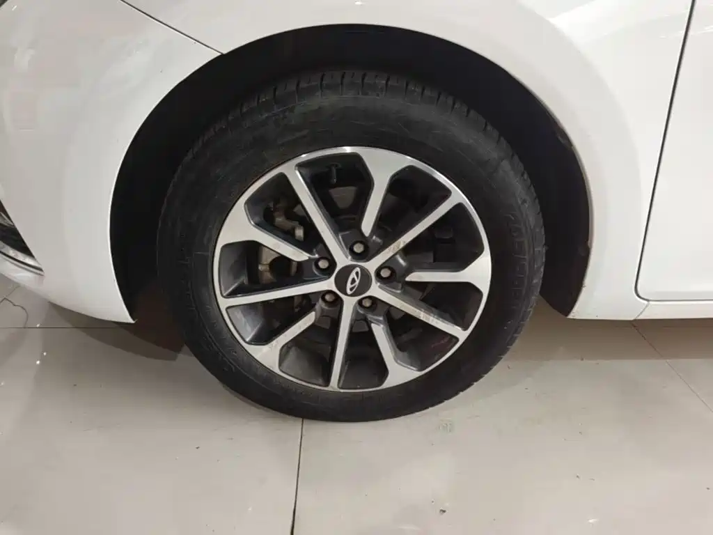 Chery Arrizo 5 — миниатюра 23