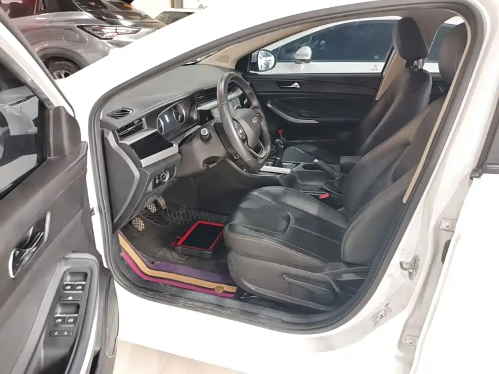 Chery Arrizo 5 — миниатюра 16