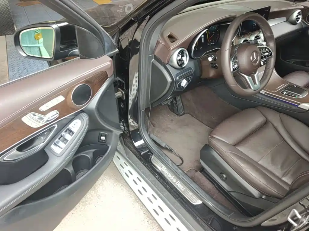 Mercedes-Benz GLC — миниатюра 16