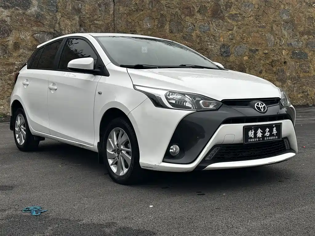 TOYOTA YARIS L ZHIXUAN