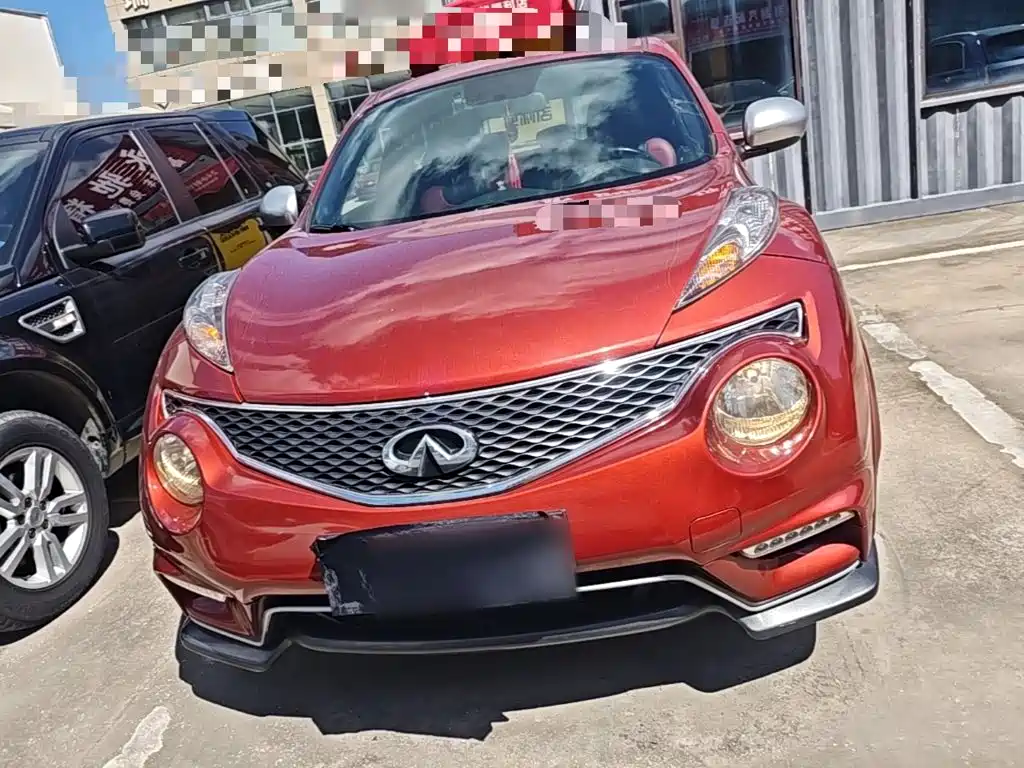 Infiniti ESQ — миниатюра 3