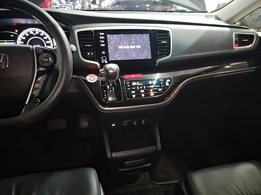 Honda Odyssey — миниатюра 13