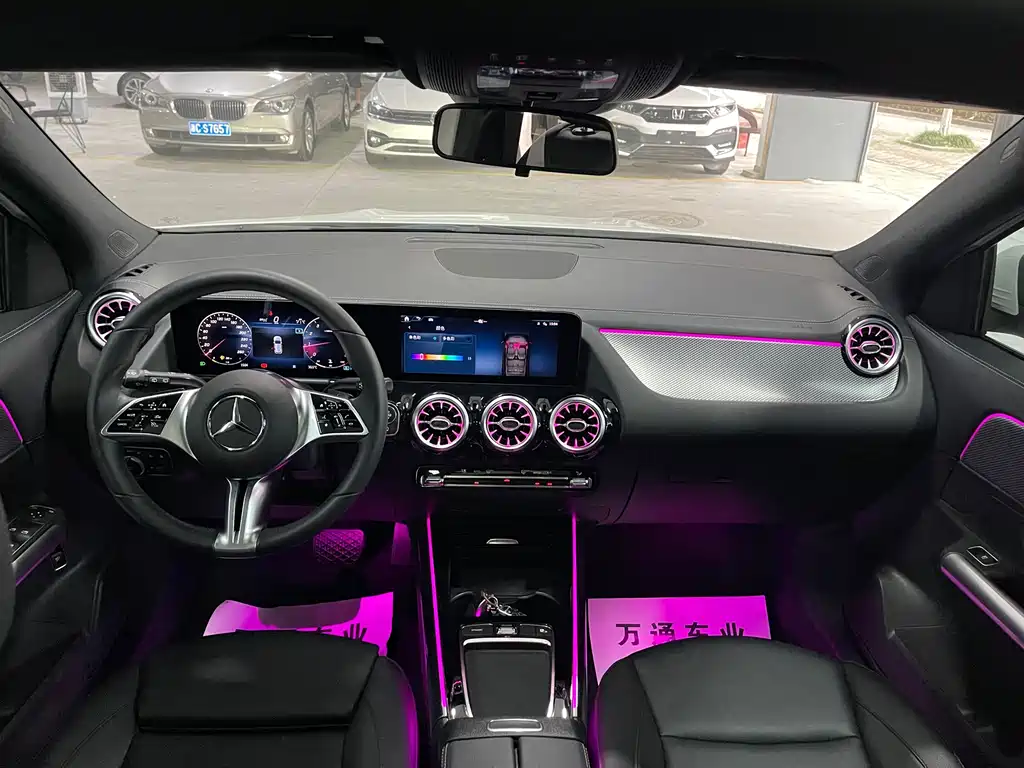 Mercedes-Benz GLA — миниатюра 2