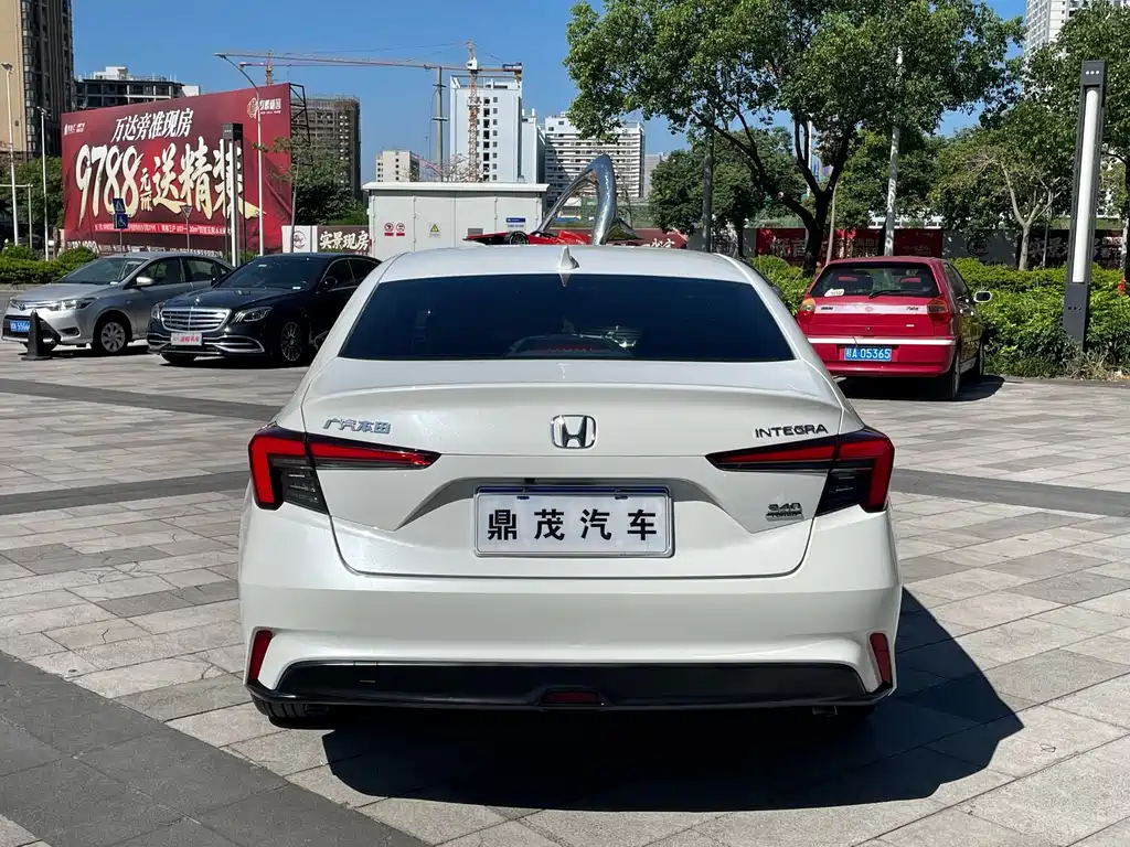 Honda Integra — миниатюра 4