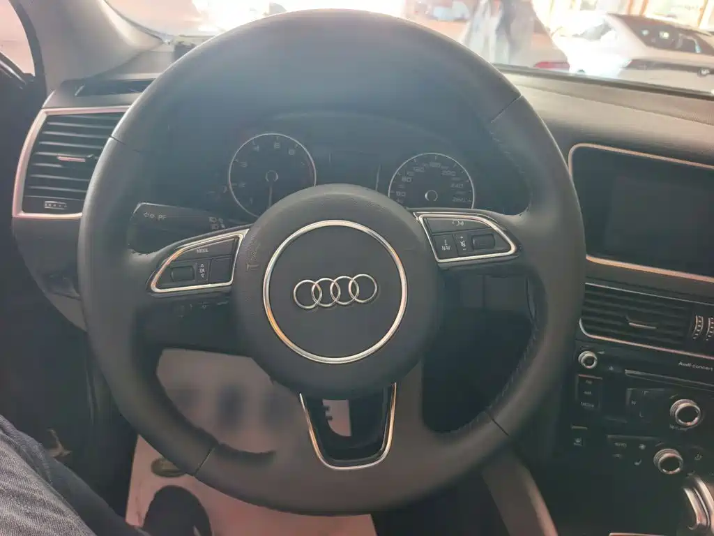 Audi Q5 — миниатюра 3