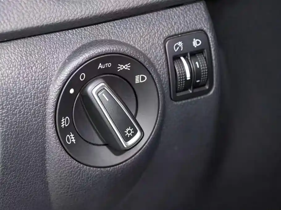 Volkswagen Tiguan — миниатюра 12