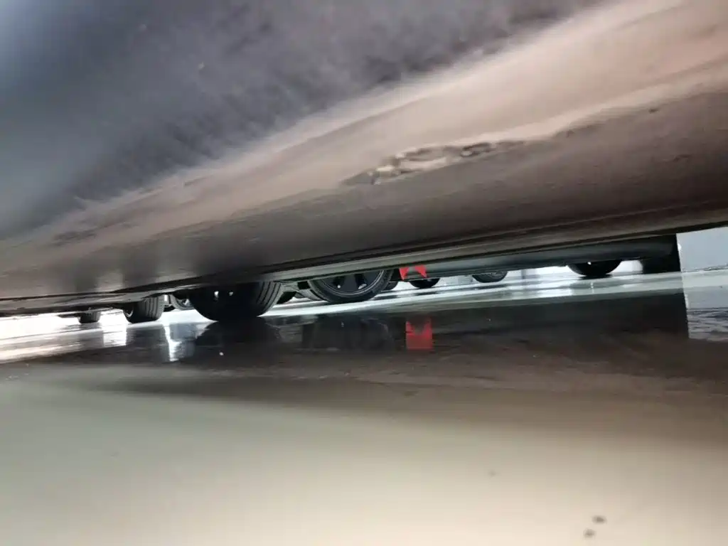 Tesla Model Y — миниатюра 22