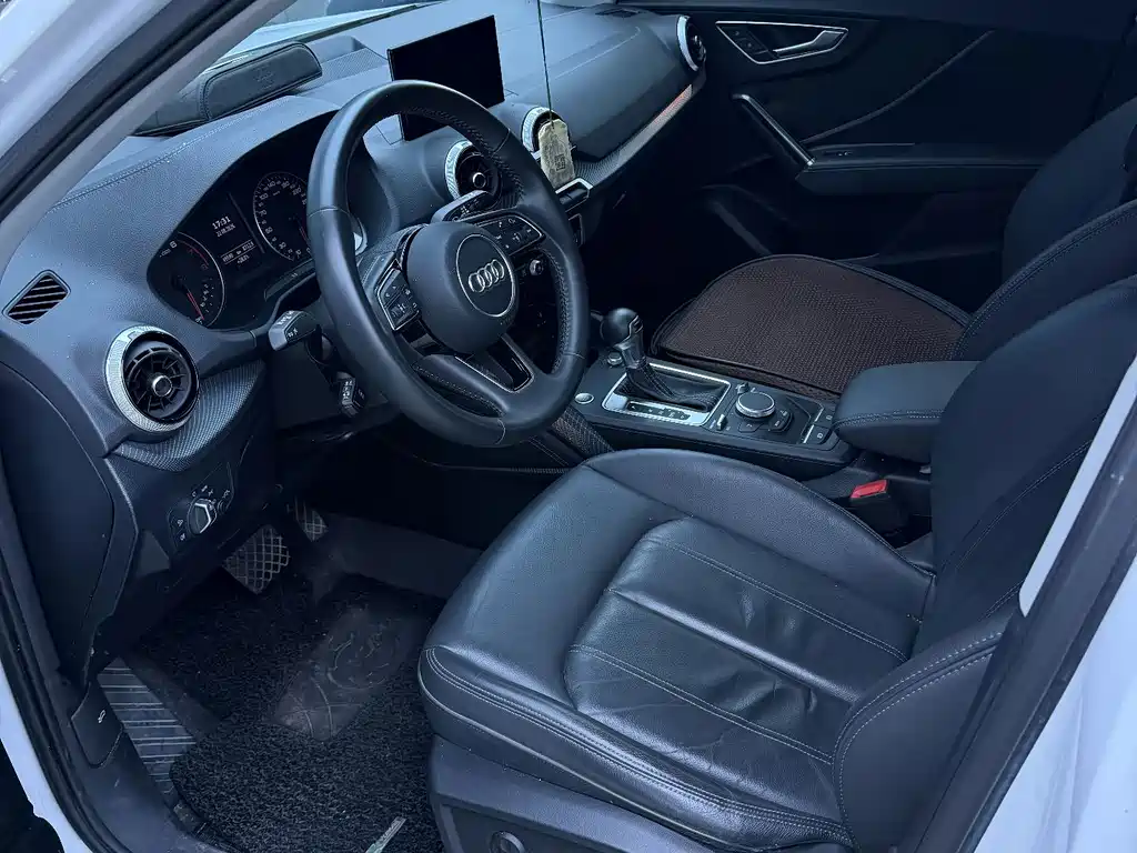 Audi Q2L — миниатюра 7