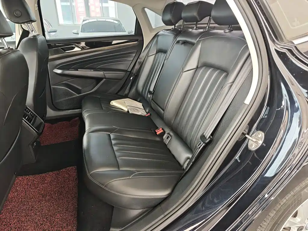 Volkswagen Passat — миниатюра 17