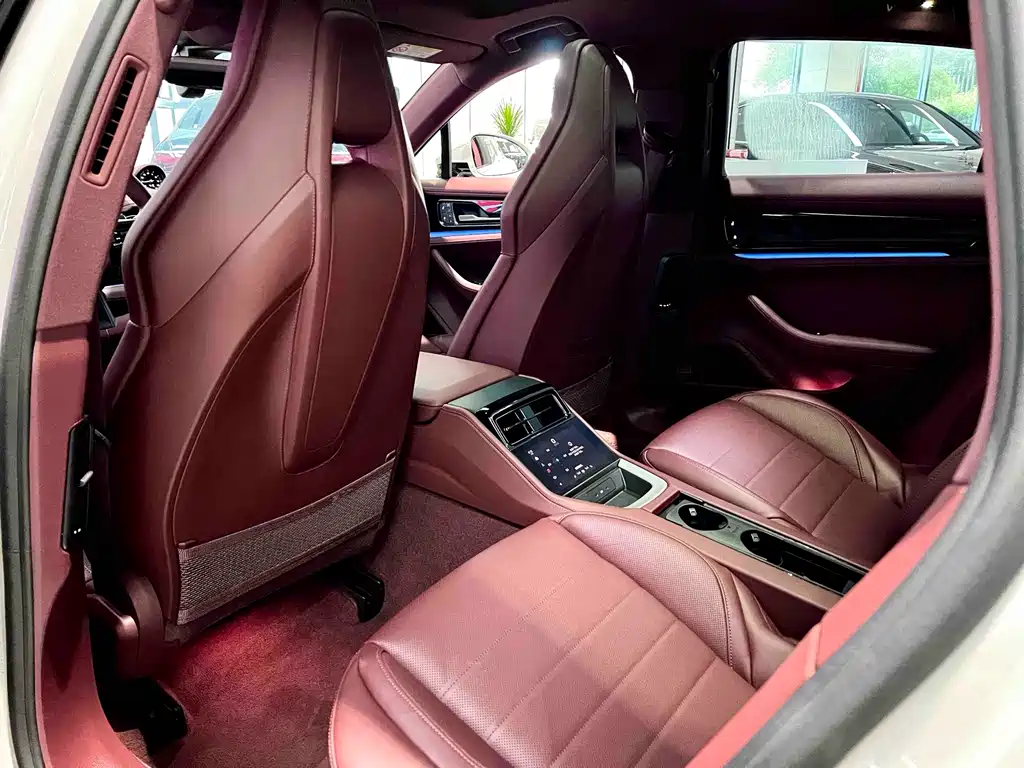 Porsche Panamera — миниатюра 9