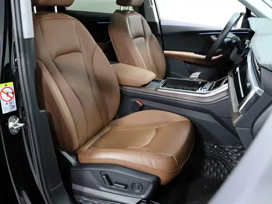 Audi Q7 — миниатюра 7