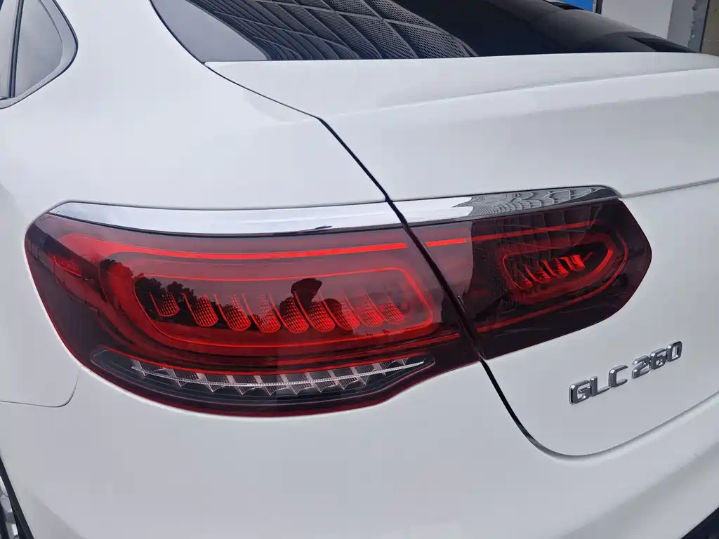 Mercedes-Benz GLC Coupe — миниатюра 9
