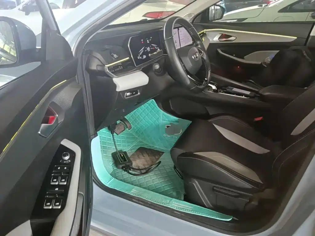 Geely Binrui — миниатюра 16