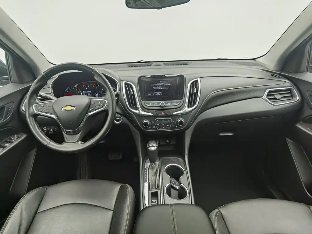 Chevrolet Equinox — миниатюра 5