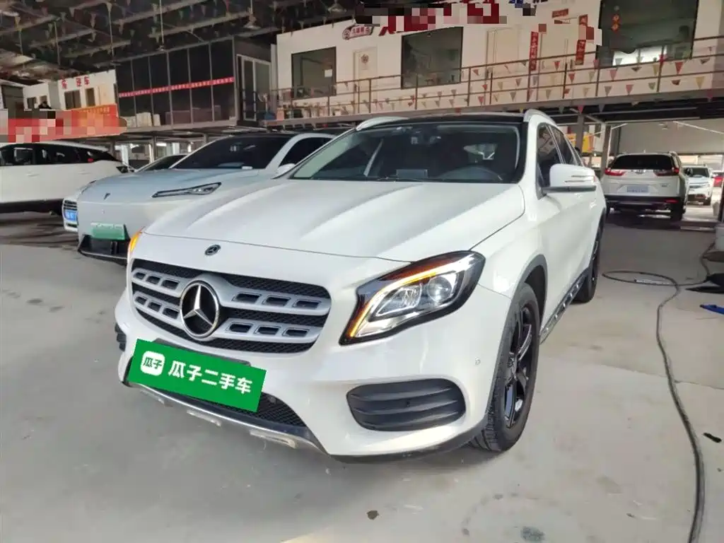 Mercedes-Benz GLA 2019